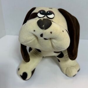 Pound  Puppies White and Brown Spotted Plush Stuffed Animal 1984- Irwin Toy
